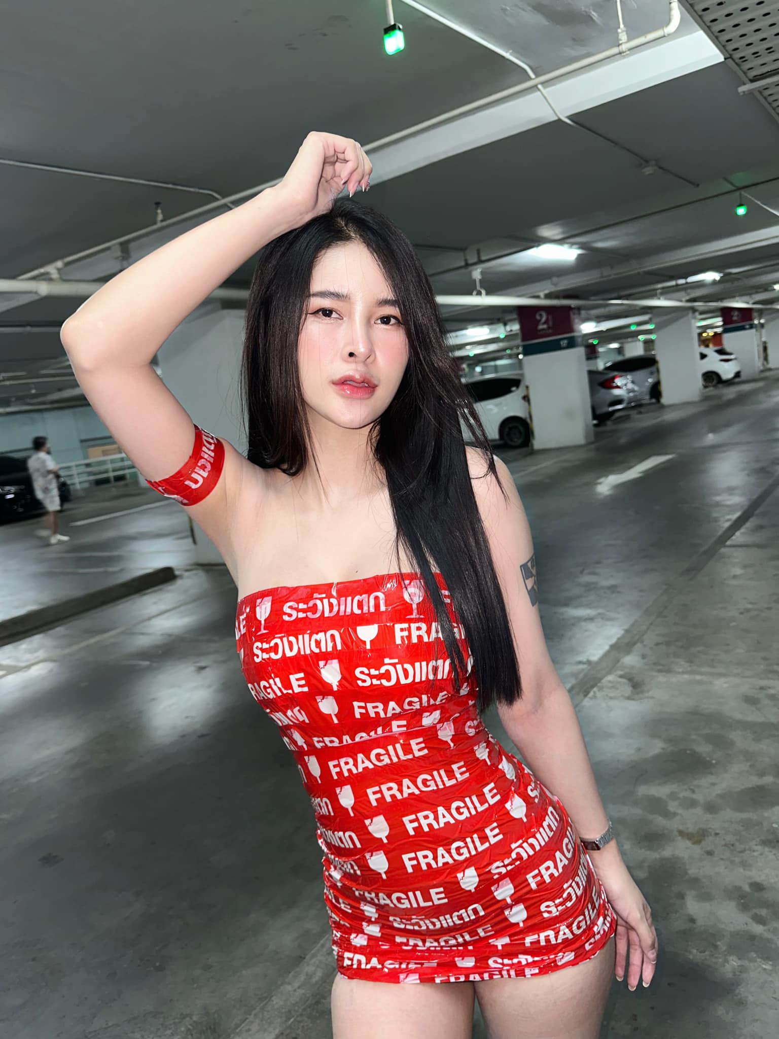 เปิดวาร์ปสาวสวย ดีเจพะพอย 12