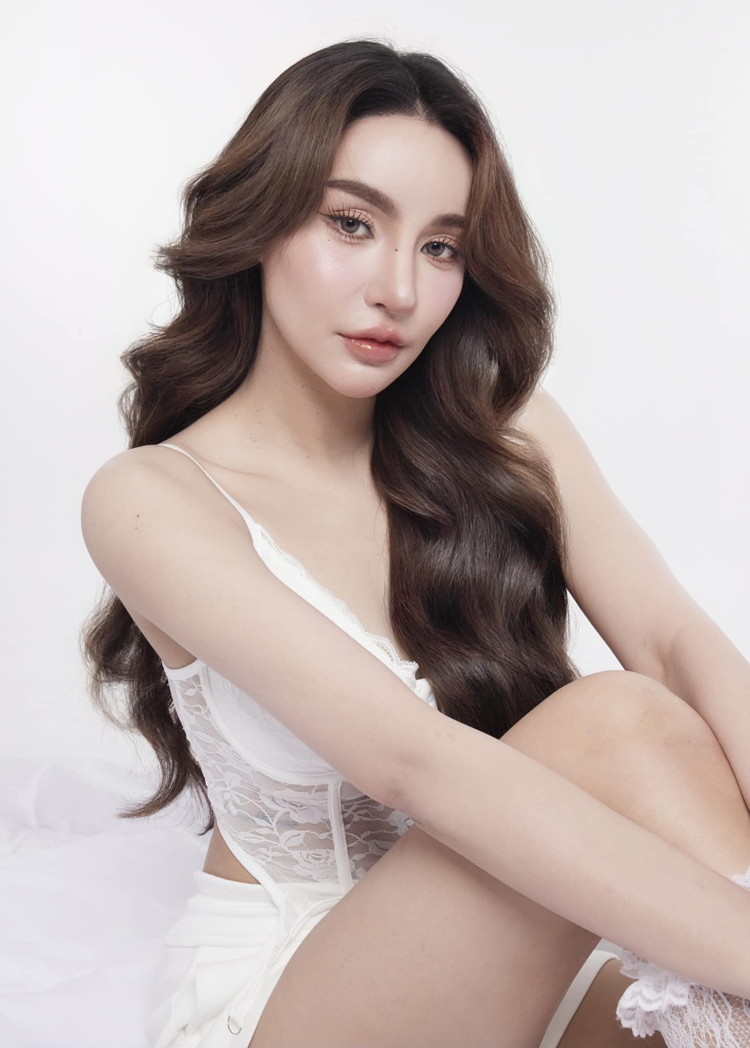 เปิดวาร์ปสาวสวย นิวนิว เอวเด้ง 11