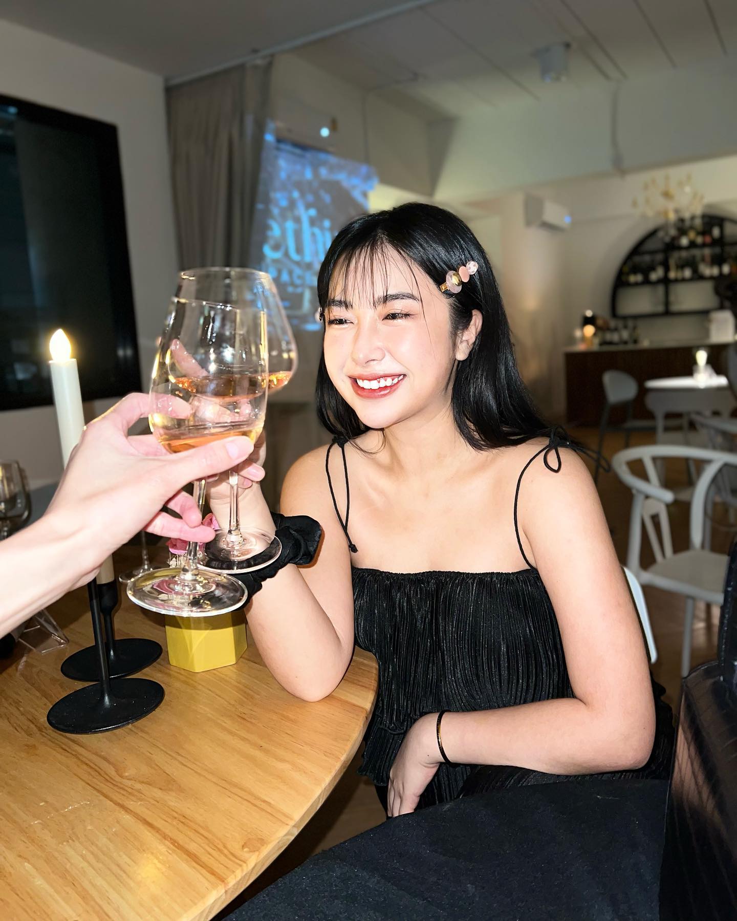 เปิดวาร์ปสาวสวย มาย ฮาเร็ม 13
