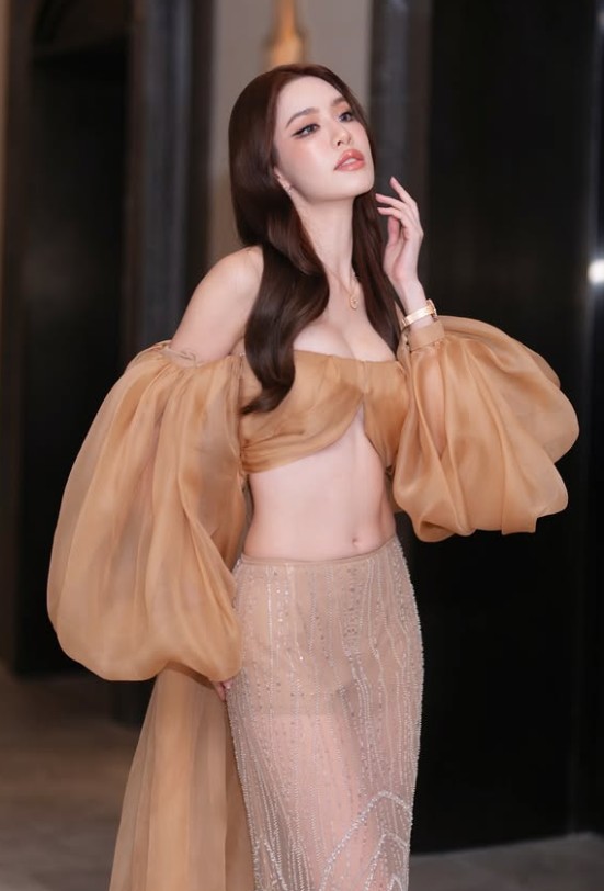 เกรซ กาญจน์เกล้า 1