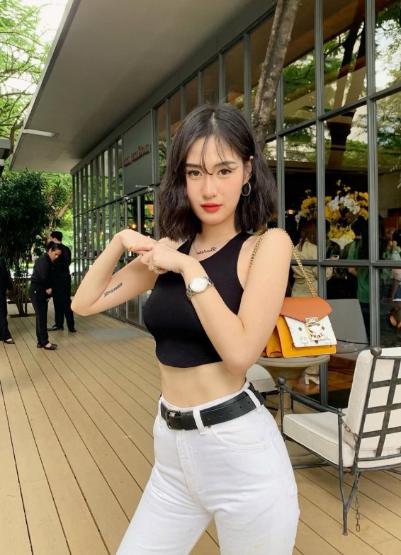 เกรซ บูชิตา 4