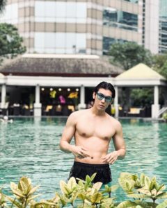มิว ศุภศิษฏ์ จงชีวีวัฒน์