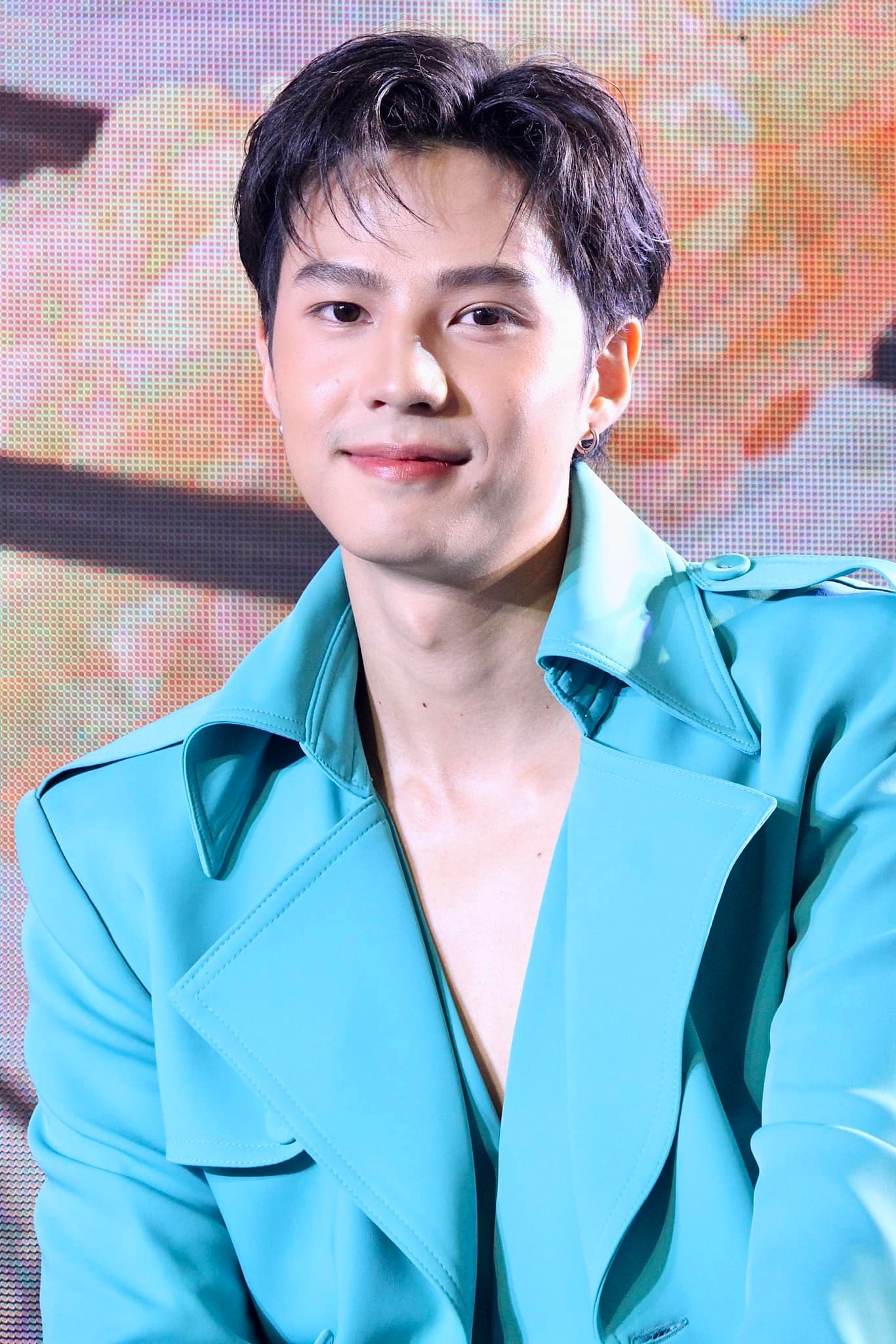 เปิดวาร์ปหนุ่มหล่อ น้องแบงค์ 5